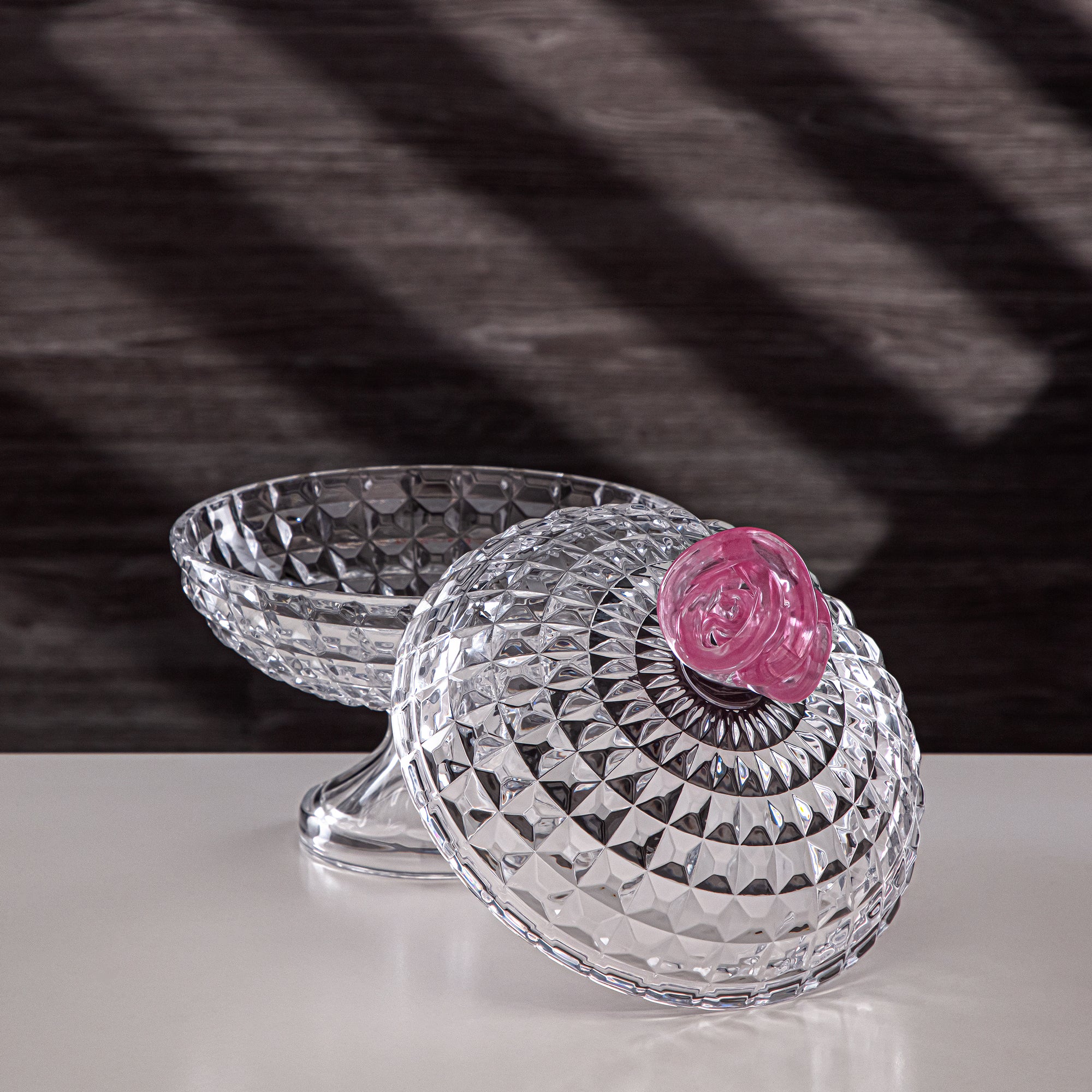 وعاء حلوى المرجان زجاج شفاف بقطر 20 سم مع عقدة وردية