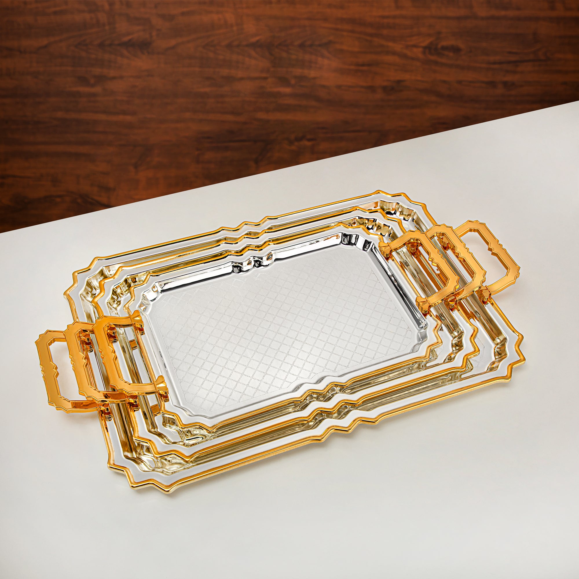 مجموعة صواني تقديم المرجان 3 قطع فضي وذهبي - HT2411007