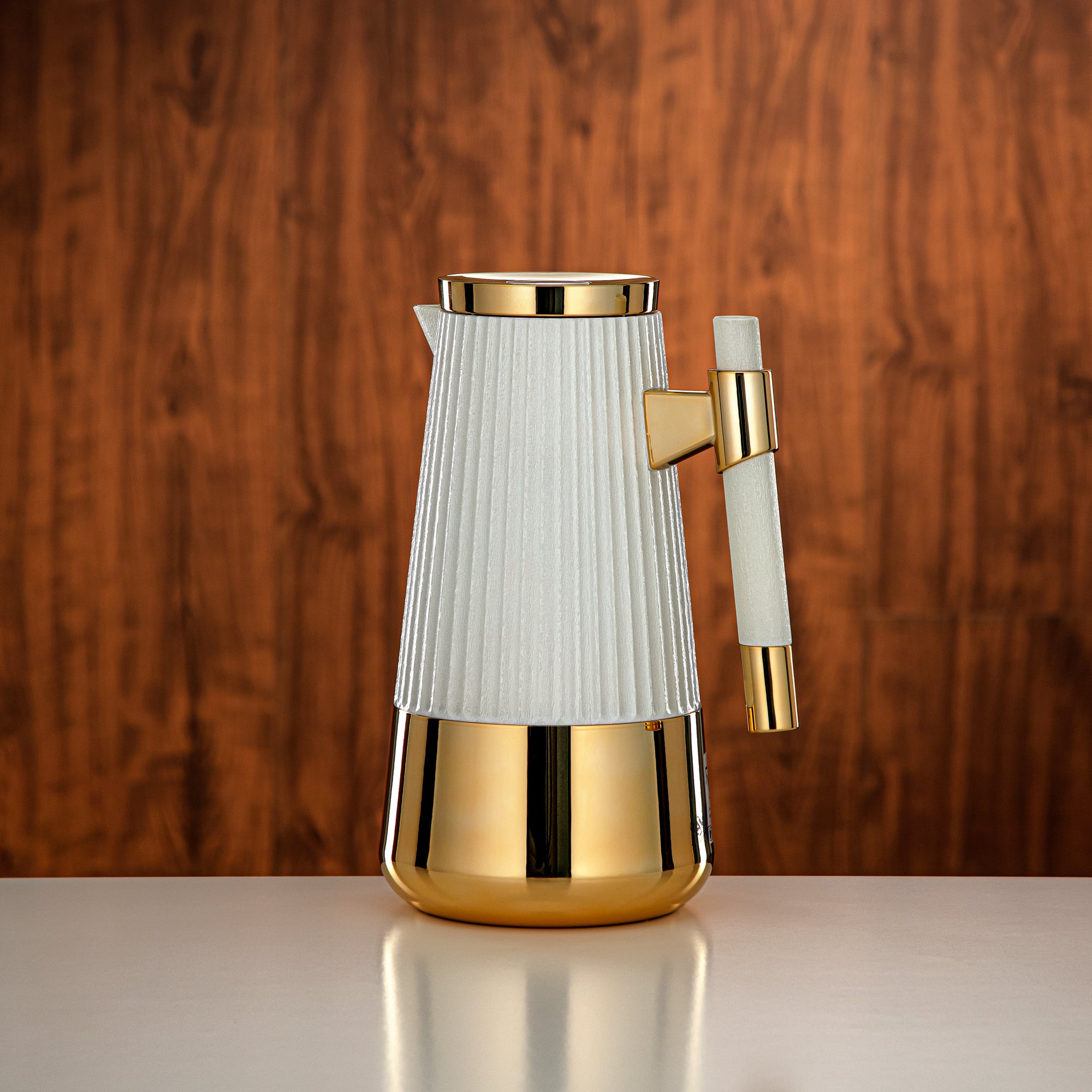 Almarjan Vacuum Flask Set 1L + 1L Pearl White & Gold