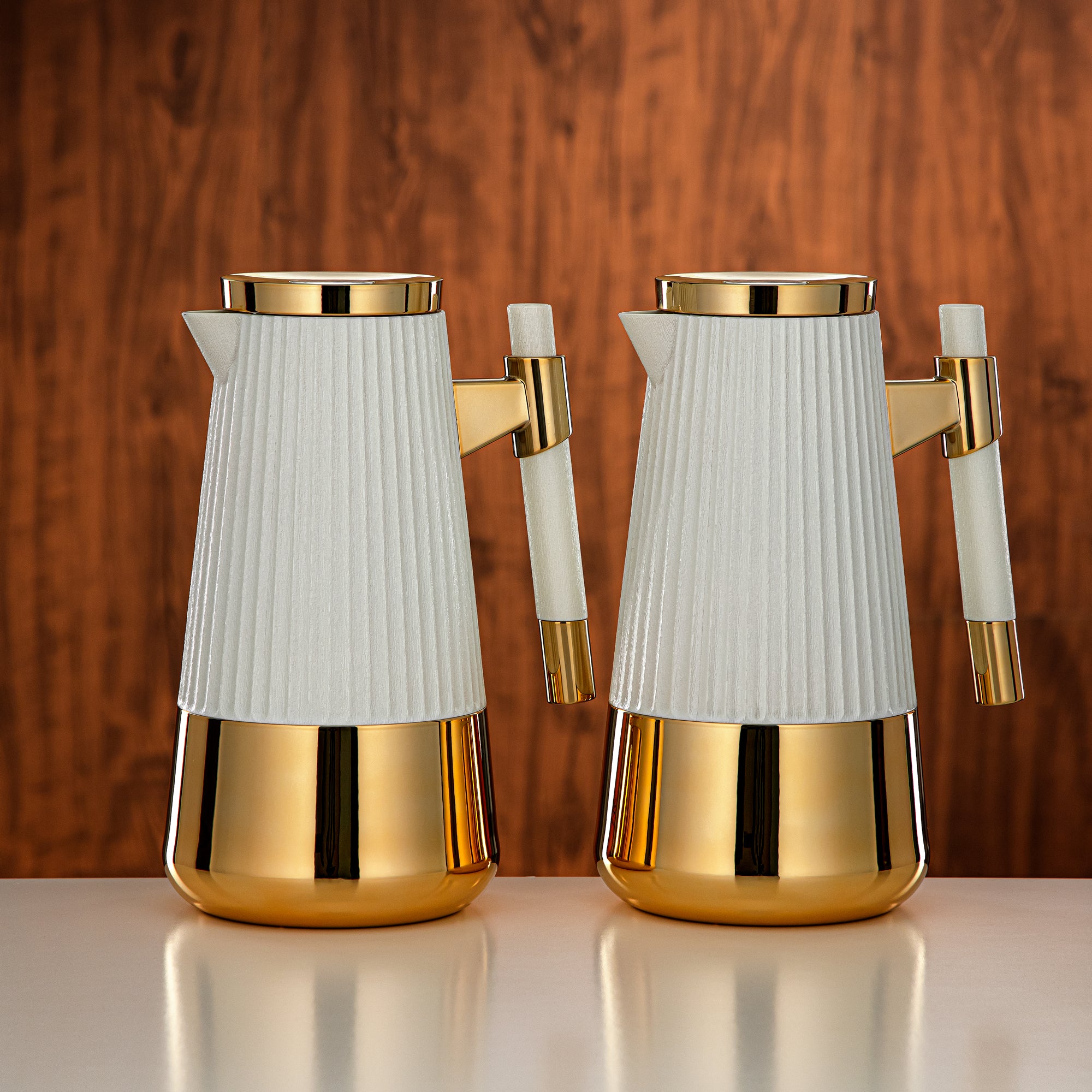 Almarjan Vacuum Flask Set 1L + 1L Pearl White & Gold