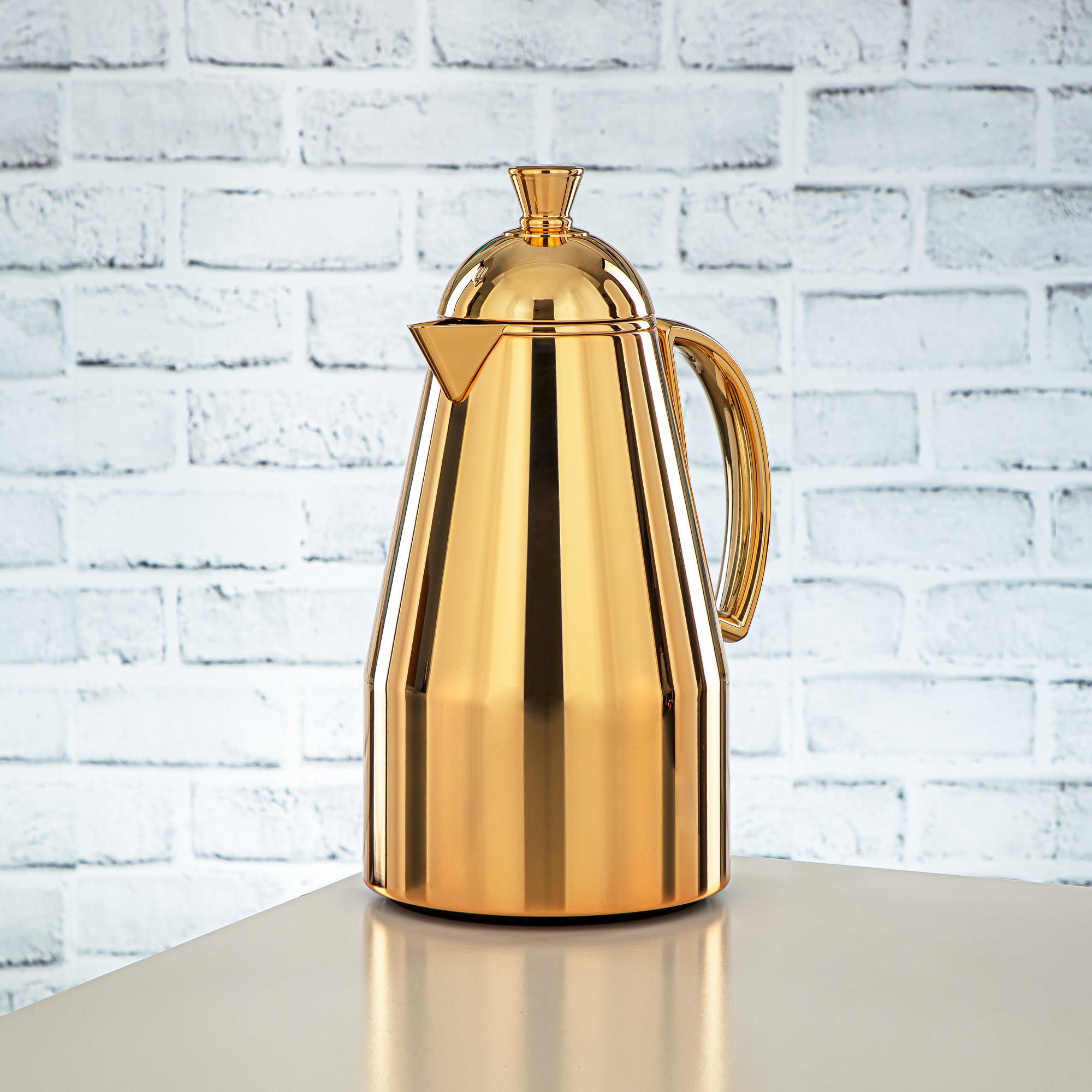 طقم ترامس المرجان قطعتين باللون الذهبي - QNC-0700/1000C95