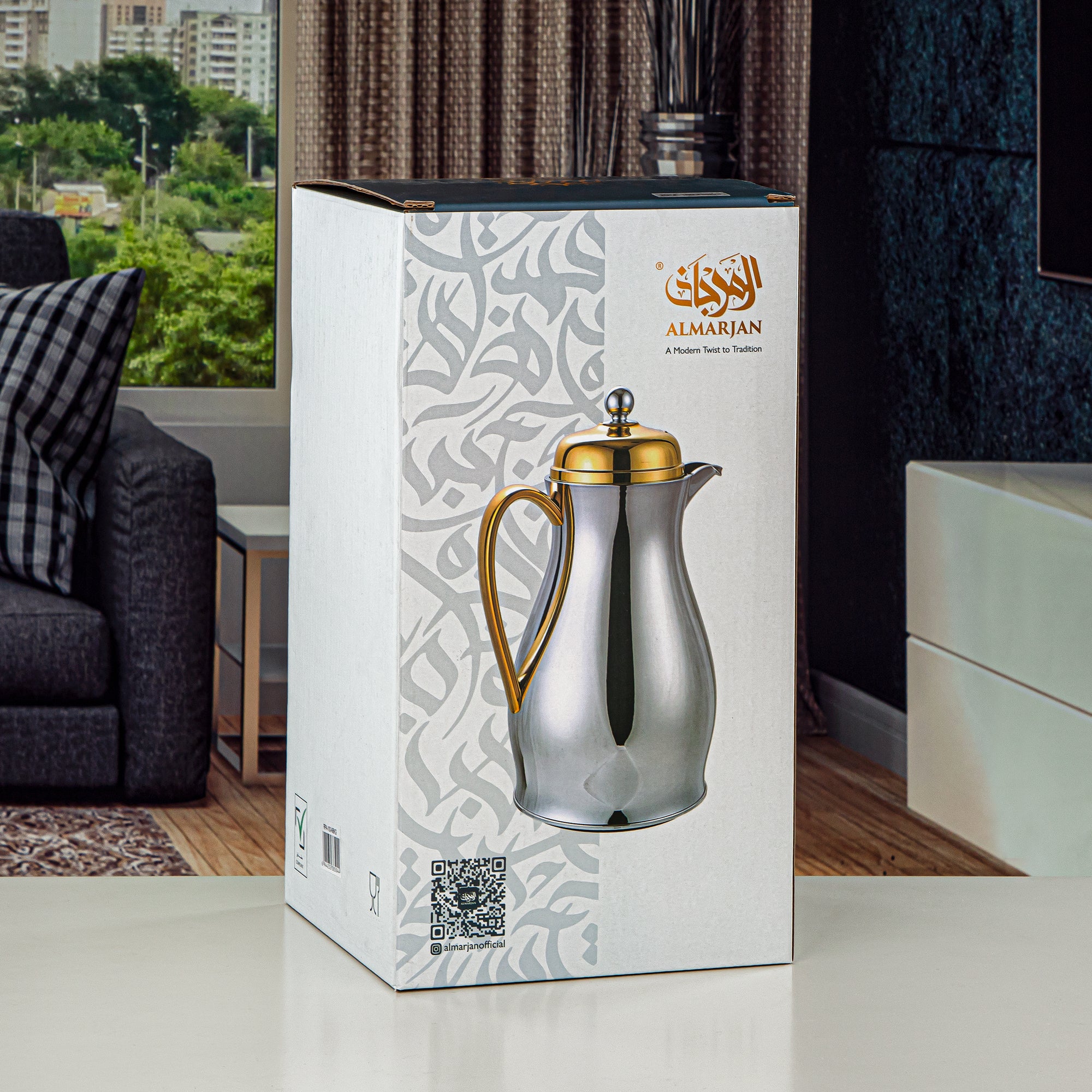 Almarjan Vacuum Flask Metal Body with Glass Liner 1.4L Matt Silver & Gold (RPA-140-MSG) – Everyday Elegance Collection