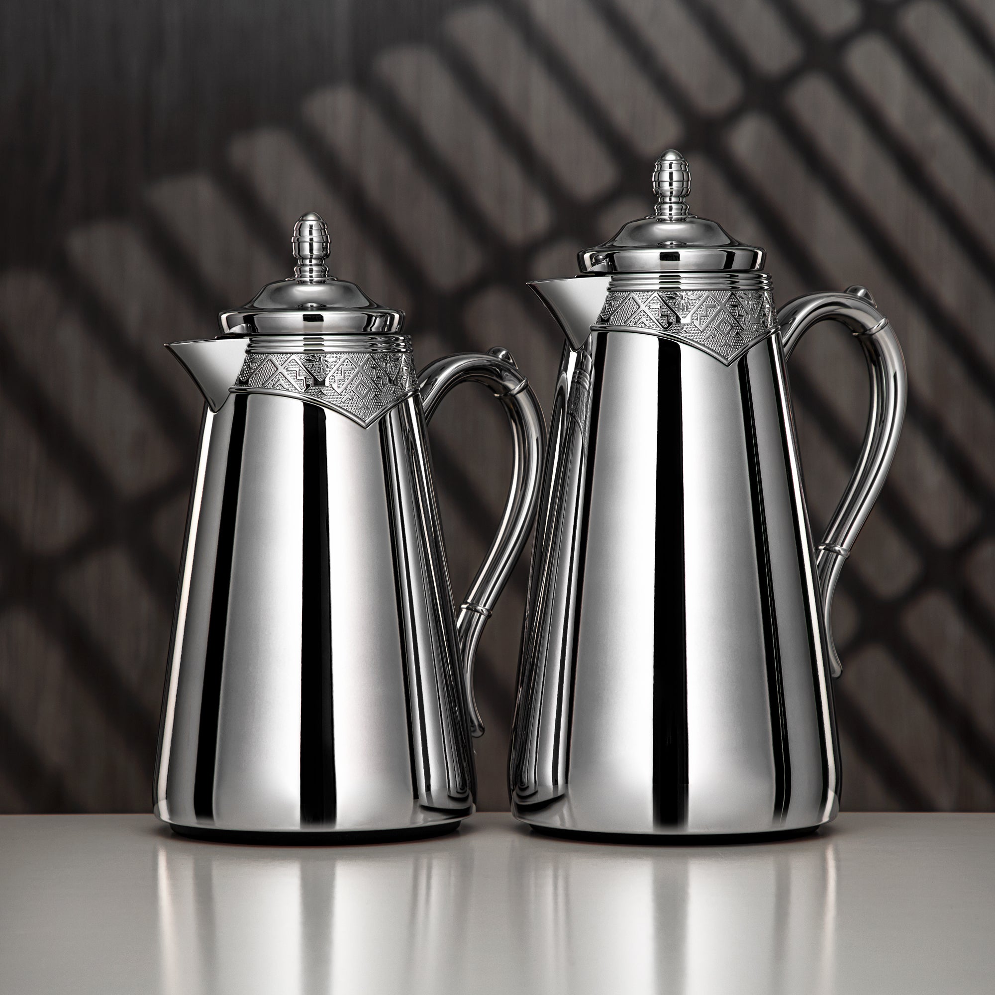 Almarjan Vacuum Flask Set 0.7L & 1L Silver